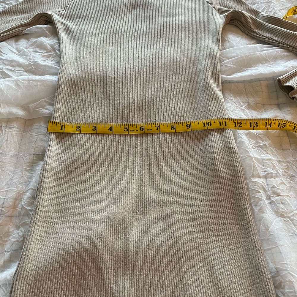 Fitted Ribbed Turtle Neck Dress - Picture 7 of 10